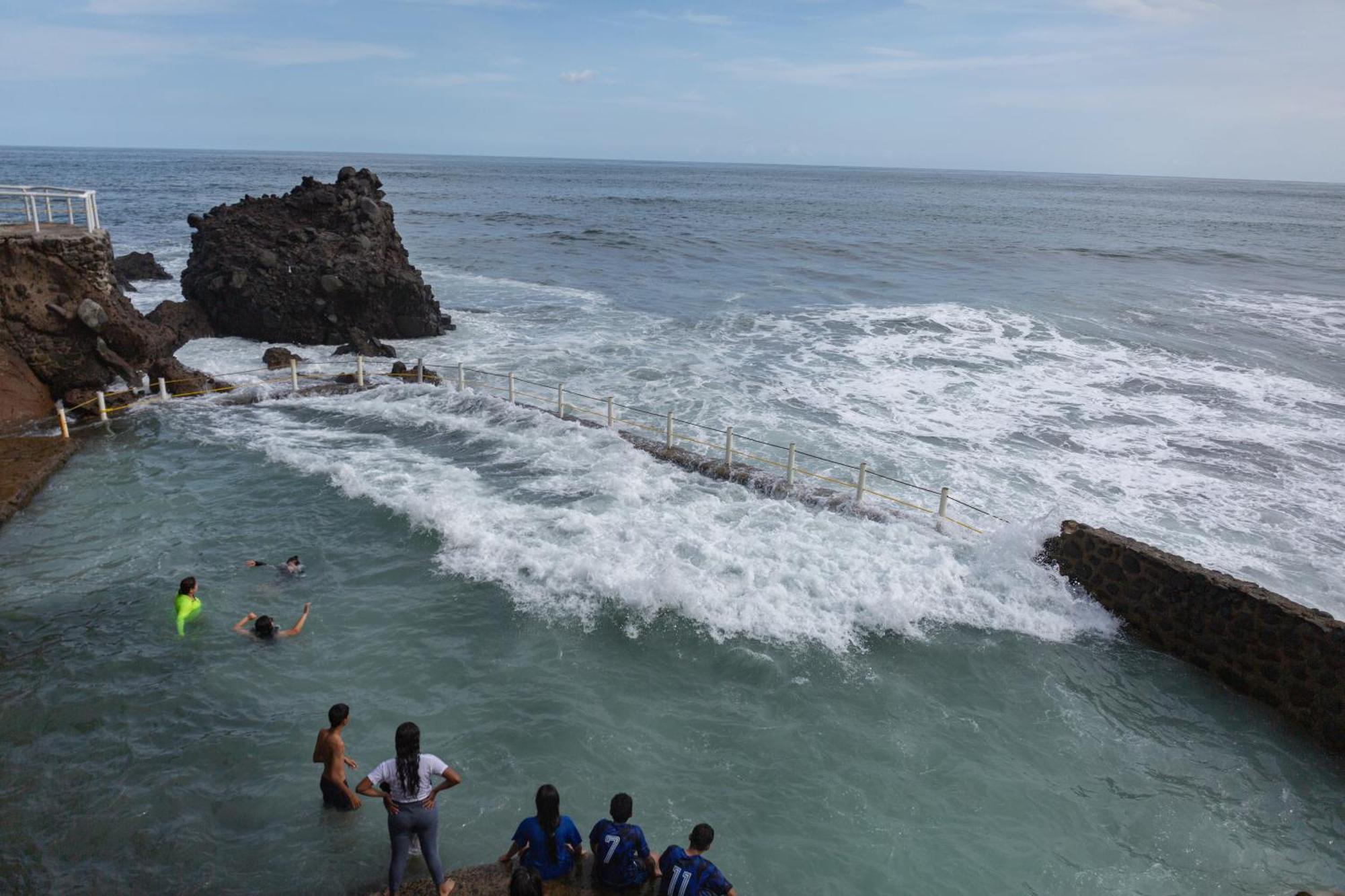 Atami Escape Resort La Libertad Buitenkant foto